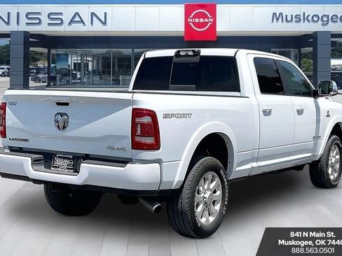 Used 2022 RAM 3500 Laramie AWD/4WD image 5