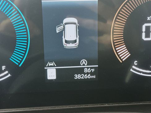 Used 2025 Hyundai Tucson SEL image 19