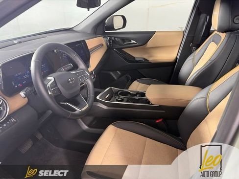 Used 2026 Chevrolet Equinox ACTIV AWD/4WD image 14