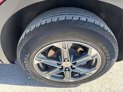 Used 2025 Chevrolet Blazer LT image 24