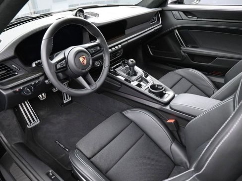 New 2026 Porsche 911 GT3 image 4