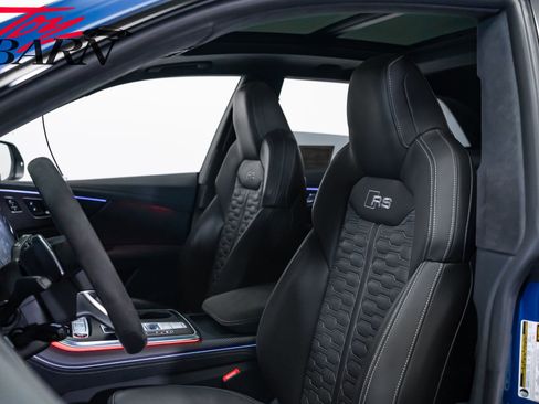Used 2025 Audi RS Q8 performance AWD/4WD image 25