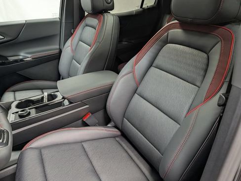 New 2027 Chevrolet Equinox RS w/ Convenience Package III AWD/4WD image 11