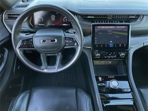 Used 2021 Jeep Grand Cherokee L Overland w/ Luxury Tech Group IV image 12