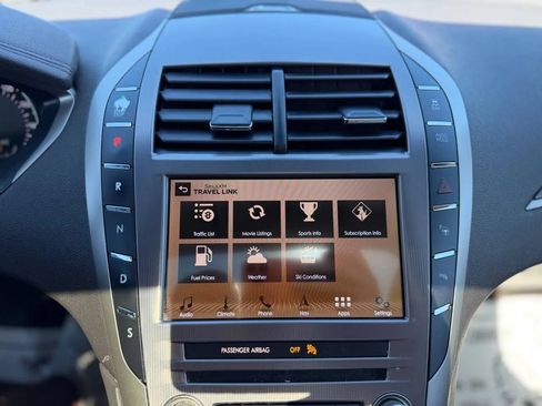 Used 2019 Lincoln MKZ Reserve FWD image 52