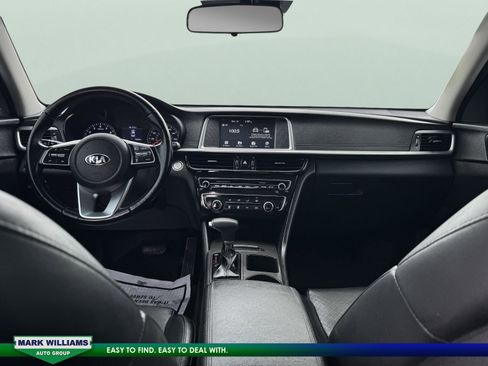 Used 2020 Kia Optima SE image 18