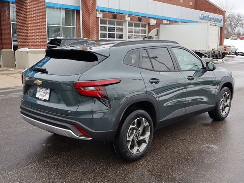 New 2026 Chevrolet Trax LT w/ Driver Confidence Package image 29