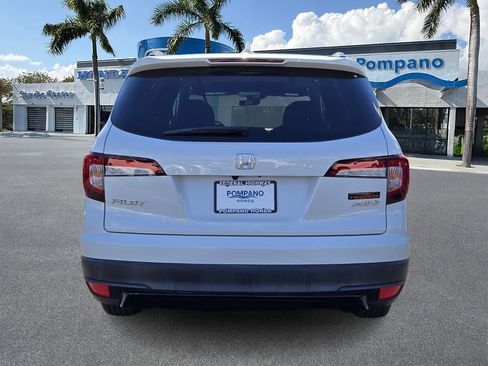 Used 2022 Honda Pilot TrailSport image 6