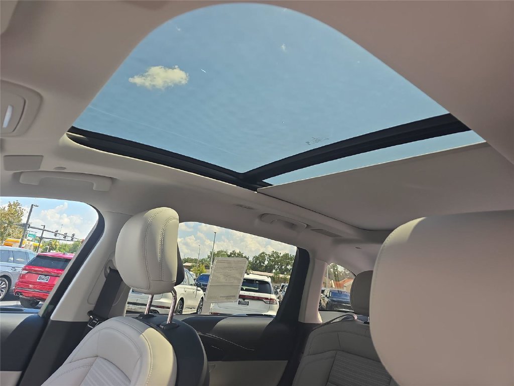 New 2026 Lincoln Nautilus Reserve AWD/4WD image 23