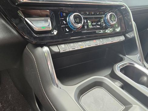 New 2026 GMC Sierra 2500 Denali Ultimate AWD/4WD image 15