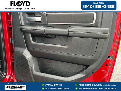 Used 2025 RAM 2500 Big Horn w/ Safety Group AWD/4WD image 29