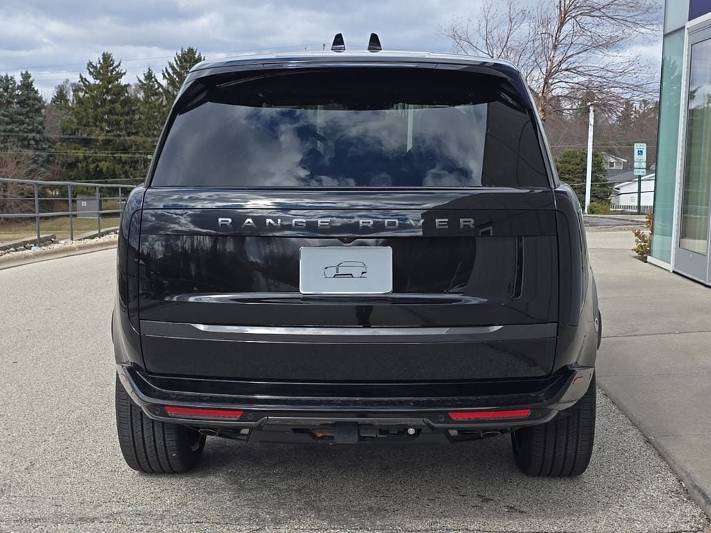 Certified 2026 Land Rover Range Rover SE AWD/4WD image 4