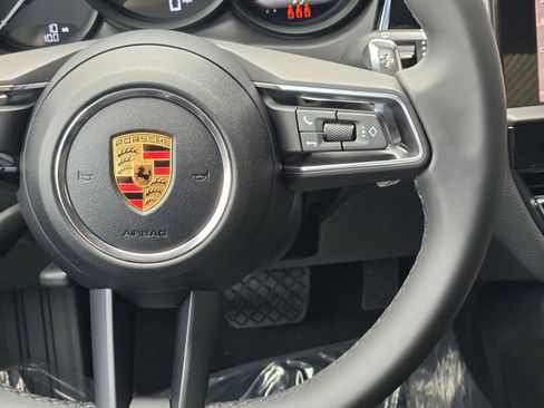 New 2026 Porsche Macan AWD/4WD image 17
