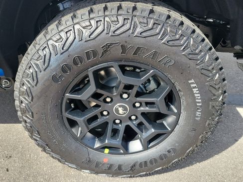 New 2026 Ford Bronco Badlands AWD/4WD image 7