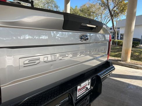 Used 2021 Ford F250 Lariat w/ Lariat Ultimate Package image 20