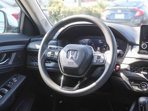 Used 2023 Honda Accord EX image 21