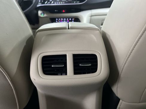 Certified 2023 Buick Envision Essence AWD/4WD image 20