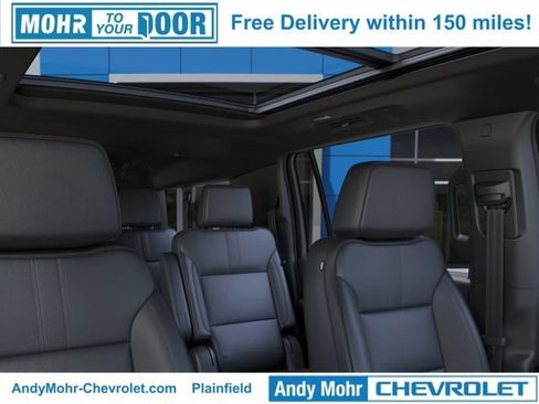 New 2026 Chevrolet Suburban RST w/ RST Capability Package AWD/4WD image 31