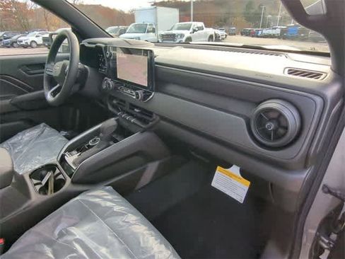 New 2026 Chevrolet Colorado W/T w/ WT Custom Package image 29