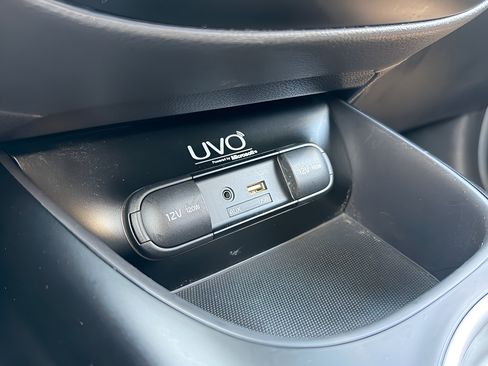 Used 2015 Kia Soul FWD image 21