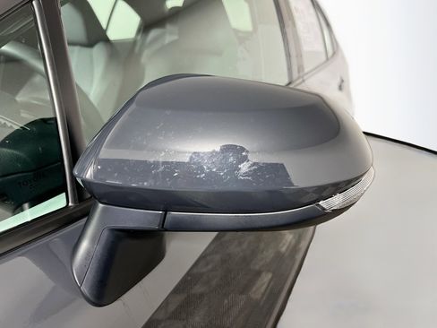 Used 2025 Toyota Corolla SE w/ SE Premium Package FWD image 13