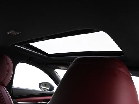 Used 2020 MAZDA MAZDA3 Hatchback w/ Premium Package image 17