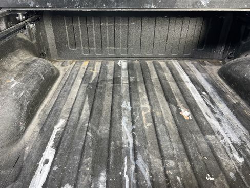 Used 2023 RAM 1500 Laramie AWD/4WD image 25