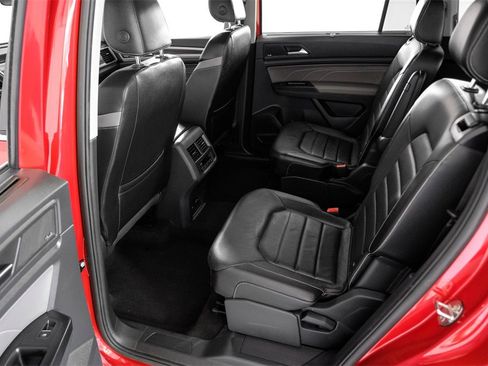 Used 2021 Volkswagen Atlas SEL Premium image 42