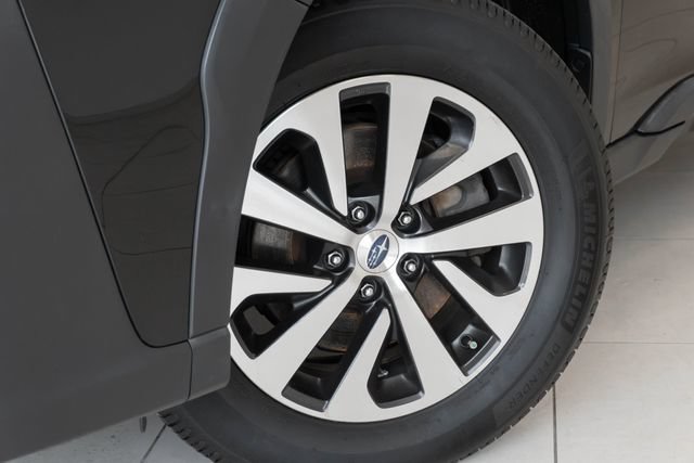 Used 2024 Subaru Outback Premium AWD/4WD image 2
