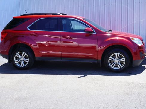 Used 2014 Chevrolet Equinox LT w/ Driver Convenience Package FWD image 2