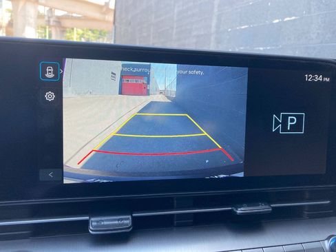 Used 2024 Hyundai Kona SEL FWD image 14