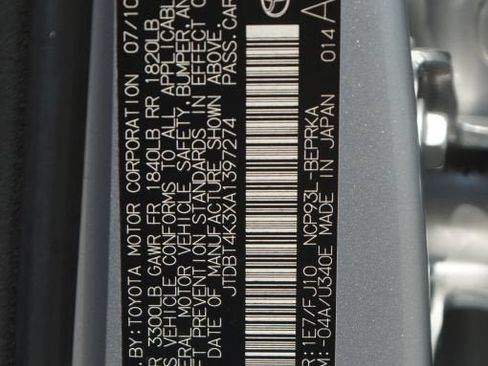 Used 2010 Toyota Yaris Sedan FWD image 17