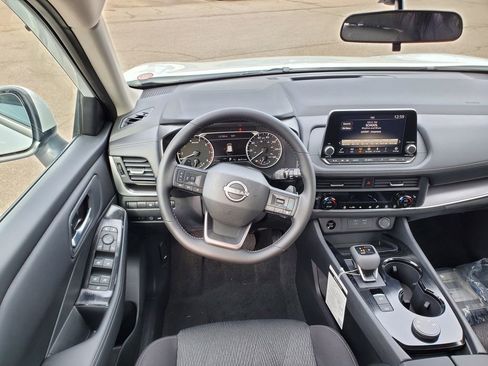 New 2026 Nissan Rogue SV image 14