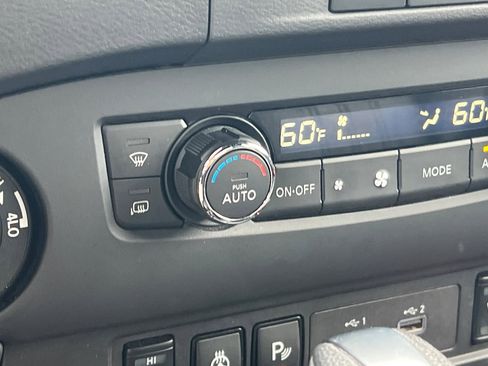 Used 2023 Nissan Frontier PRO-4X w/ Pro-4X Premium Package image 29