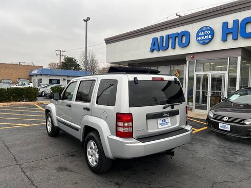 Used 2010 Jeep Liberty Sport w/ Popular Equipment Group image 11