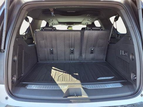 New 2026 Chevrolet Suburban RST w/ Comfort Package AWD/4WD image 5