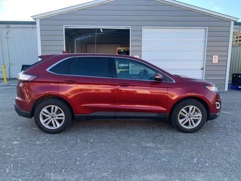 Used 2018 Ford Edge SEL w/ Equipment Group 201A image 9