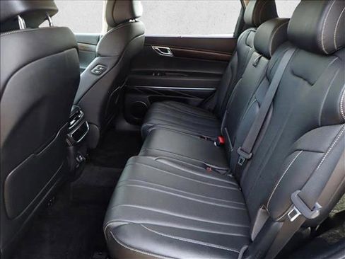 Used 2024 Genesis GV80 3.5T image 10