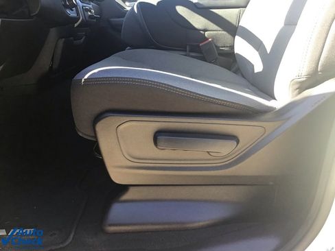 Used 2022 RAM 1500 Big Horn image 24