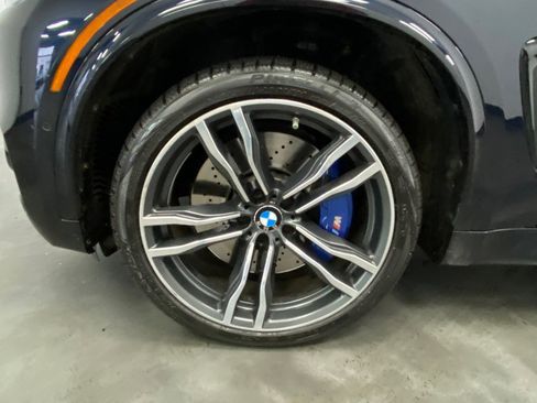 Used 2018 BMW X5 M w/ Executive Package image 19