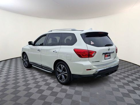 Used 2020 Nissan Pathfinder Platinum image 7