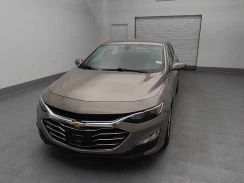 Used 2022 Chevrolet Malibu LT FWD image 15