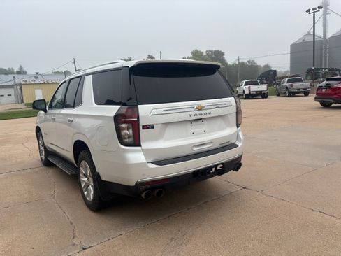 Used 2021 Chevrolet Tahoe Premier AWD/4WD image 5