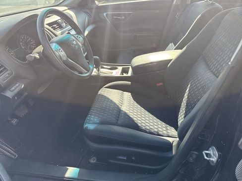 Used 2016 Nissan Altima 2.5 S w/ Power Driver Seat Package image 5