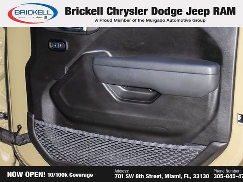 Used 2025 Jeep Wrangler Willys image 13