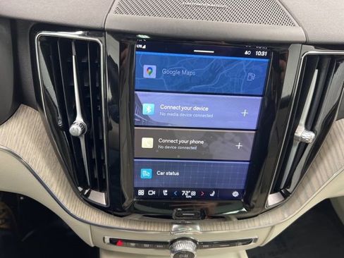 Used 2023 Volvo XC60 B5 Plus w/ Climate Package image 18