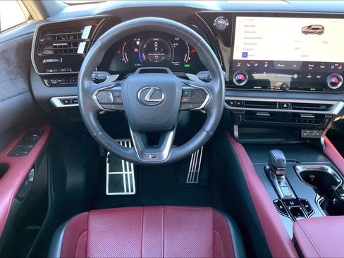 Used 2024 Lexus RX 500h F Sport image 5