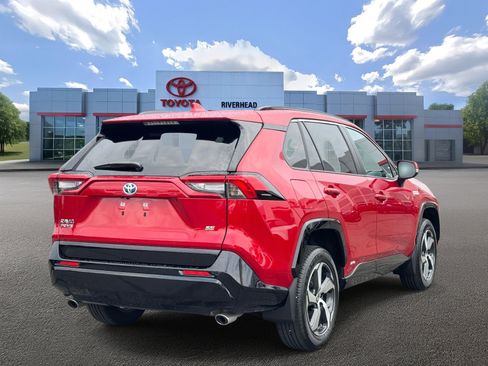 Certified 2024 Toyota RAV4 SE w/ Weather & Moonroof Package image 5