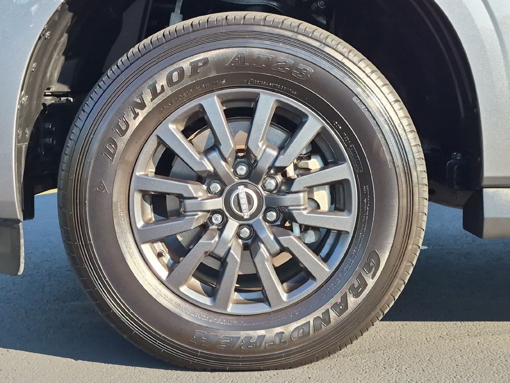 Used 2026 Nissan Armada SV AWD/4WD image 9
