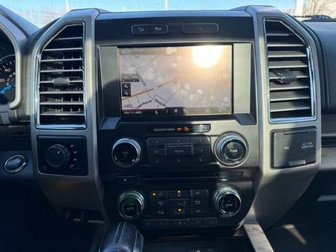 Used 2015 Ford F150 Lariat w/ Equipment Group 502A Luxury image 18